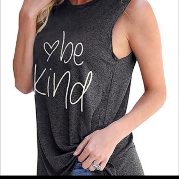 *Host Pick* Be Kind graphic tank 🖤 4 for $20 - Picture 3 of 5